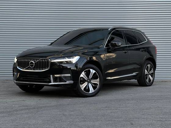 VOLVO XC60 2.0 T8 RECHARGE PLUS AWD GEARTRONIC VOLVO XC60 2.0 T8 RECHARGE PLUS AWD GEARTRONIC